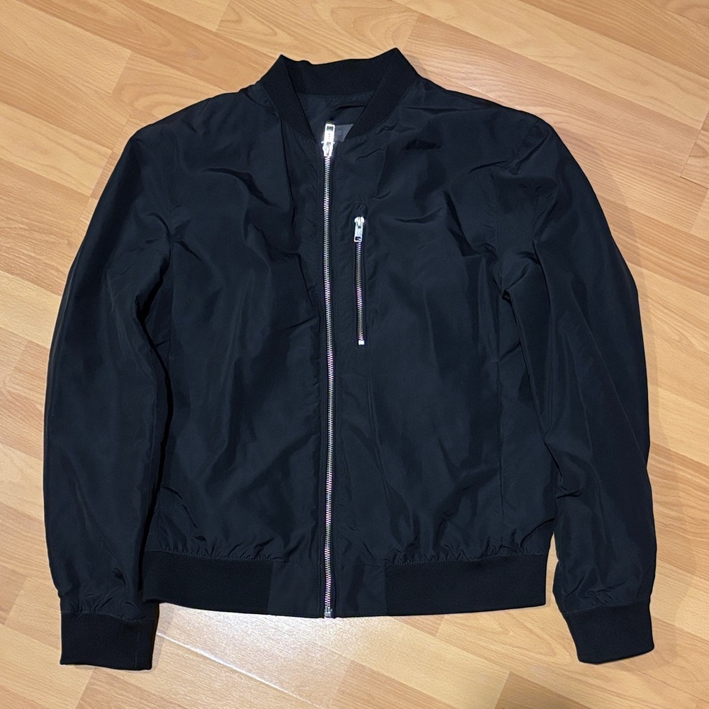 Black H&M Bomber Jacket, men’s medium